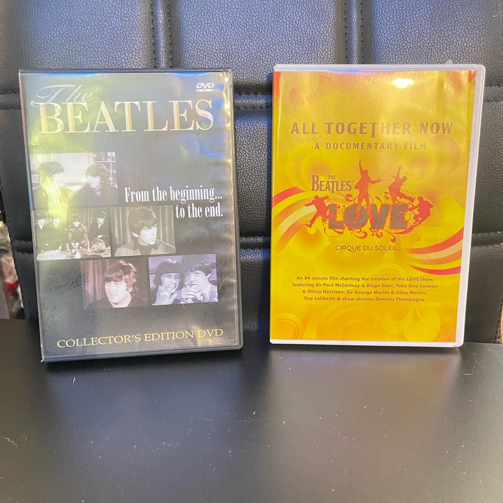 The Beatles Portable DVD Set - Black and Yellow